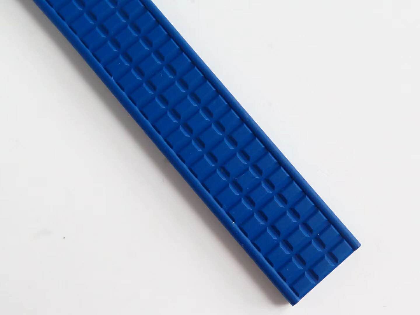 Aquanaut Luce 5067A-014 Blue Dial in Steel