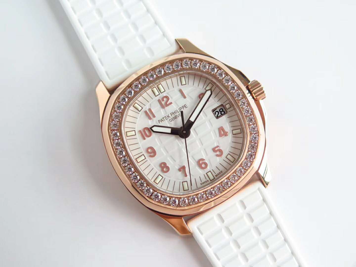Aquanaut Luce 5068R-010 White Dial in Rose Gold
