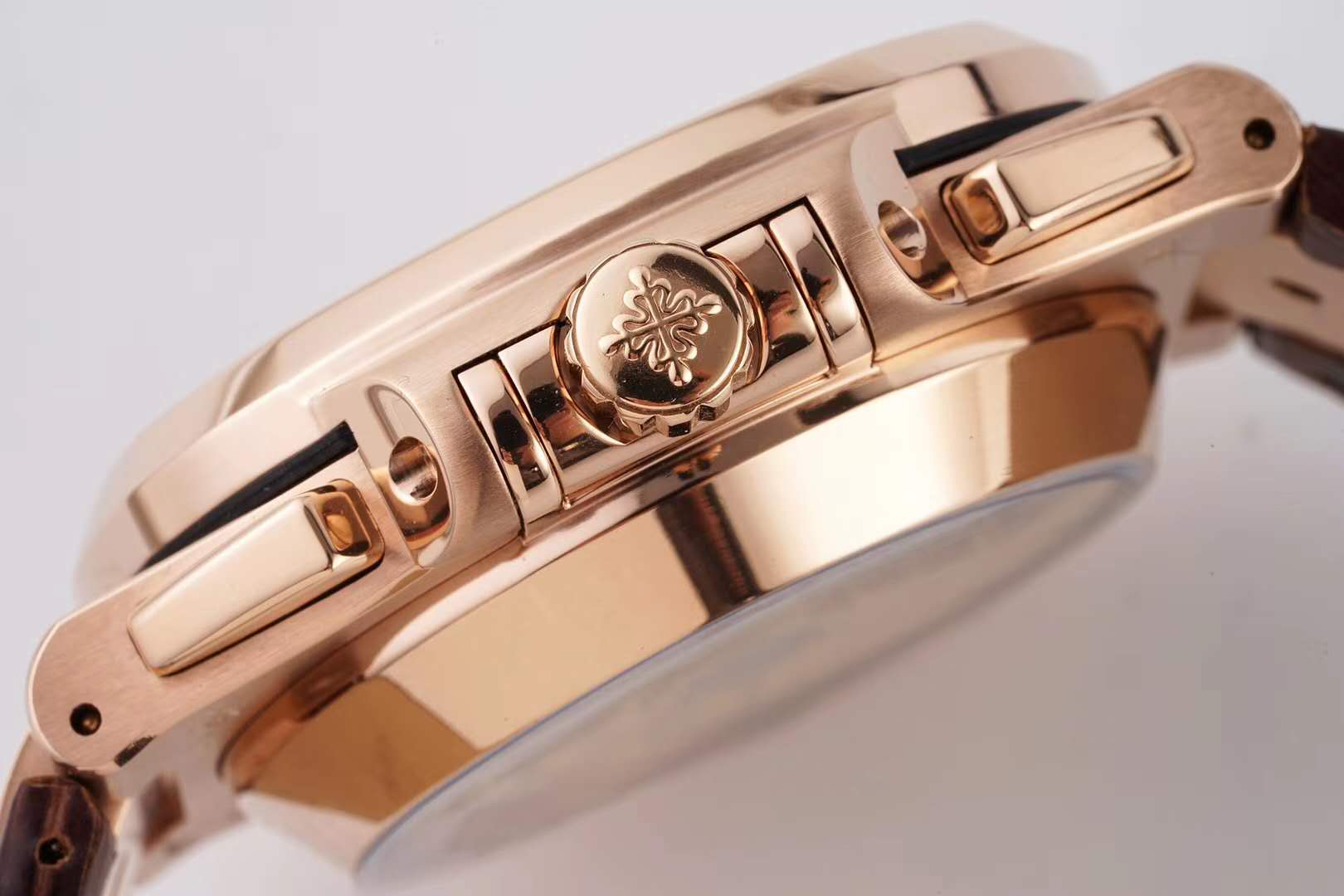 Nautilus Chronograph 5980/R-001 in Rose Gold on Brown Leather Strap