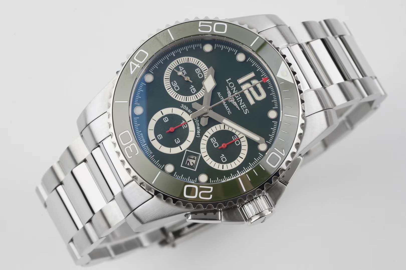 Hydroconquest Green Dial on Bracelet