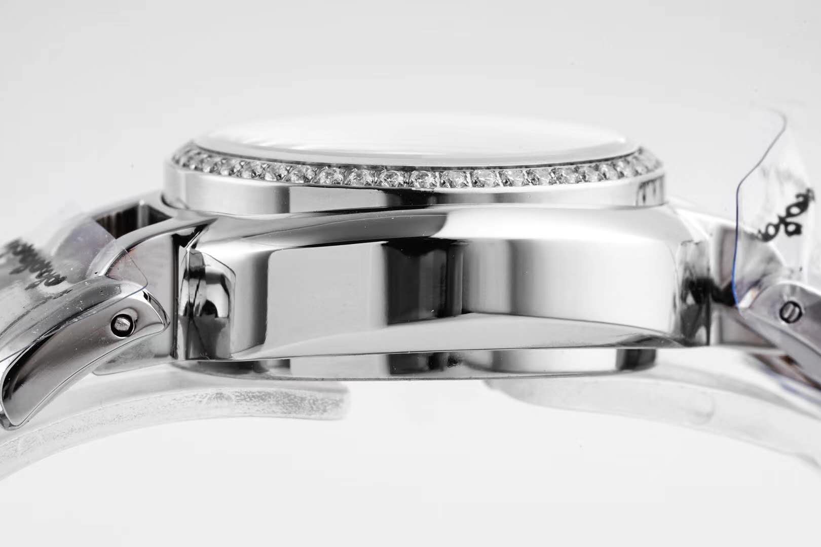 Primaluna MOP White Dial with D1am0nd Markers and D1am0nd Bezel