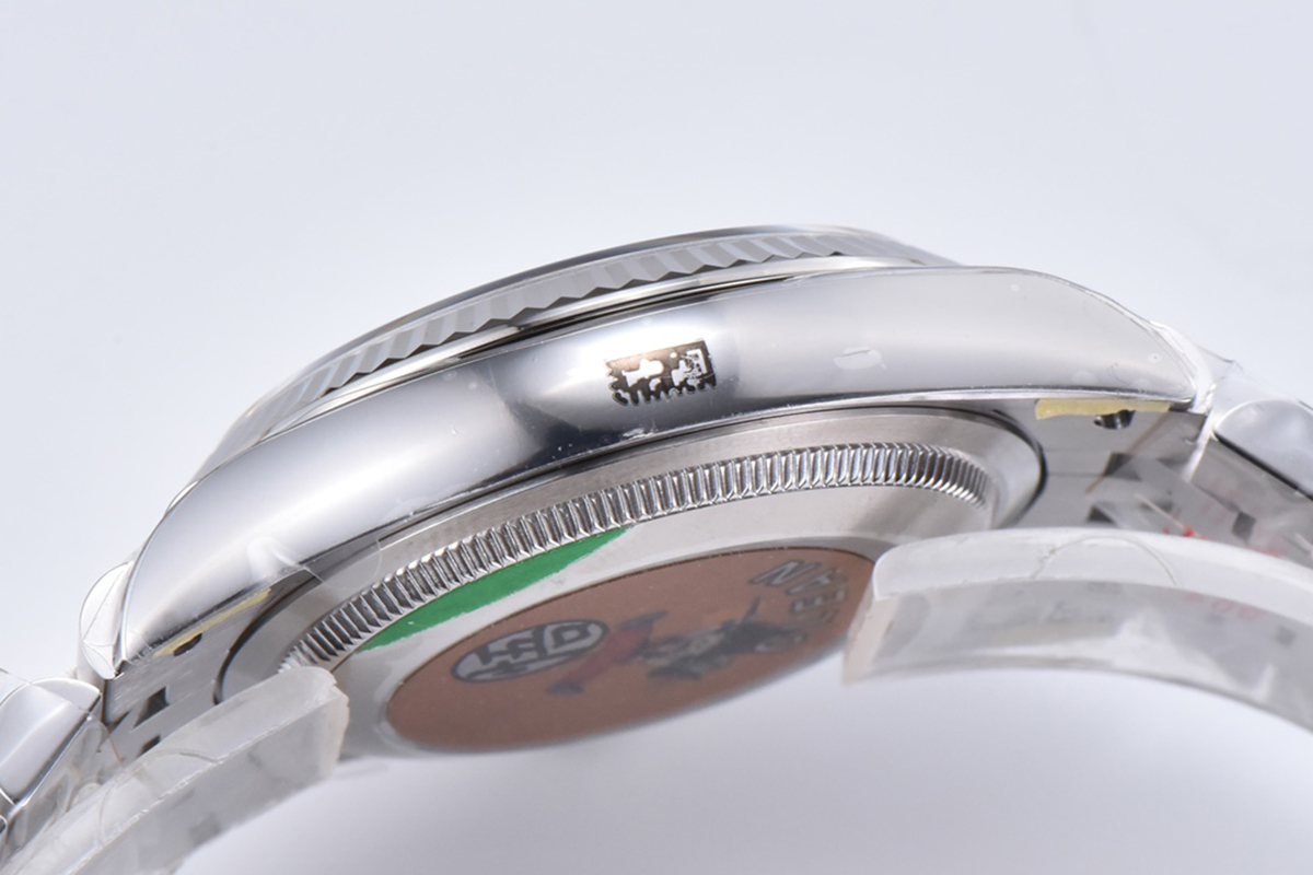 Datejust 36 126234 Bright Blue Dial with Stick Marker in Steel in Jubilee Bracelet