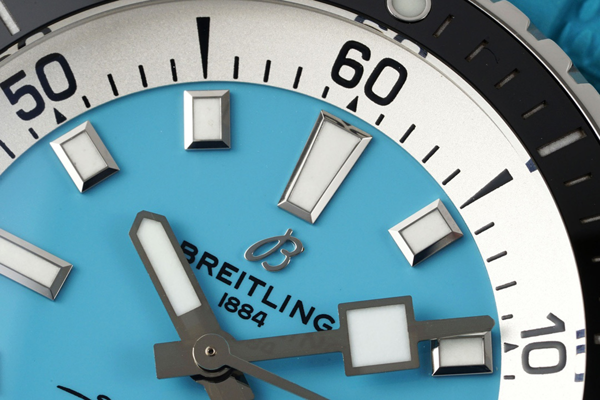 S*perocean Automatic 44 T*f*ny Blue Dial Ref: A17376211L2S1